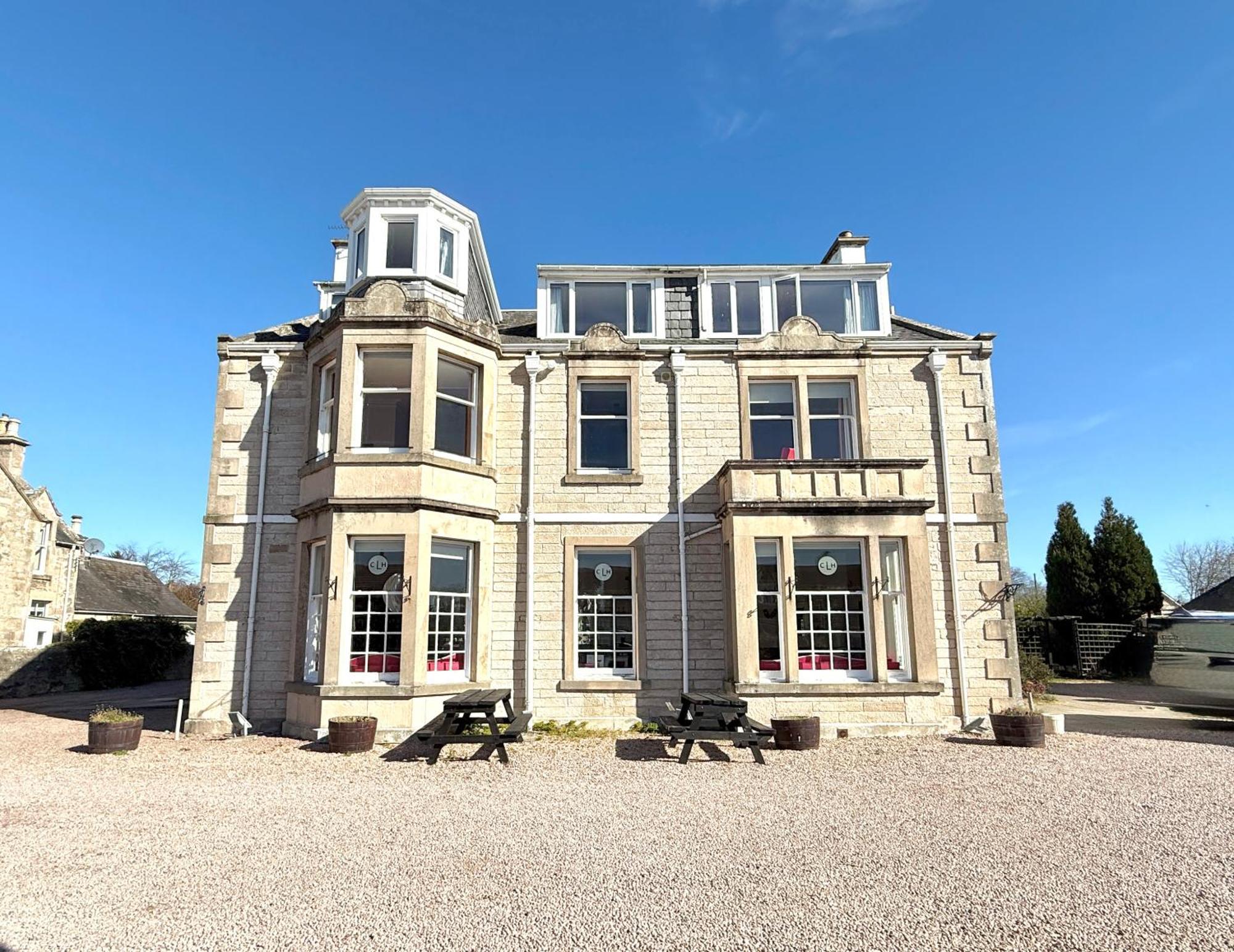 The Clubhouse Hotel Nairn Eksteriør billede