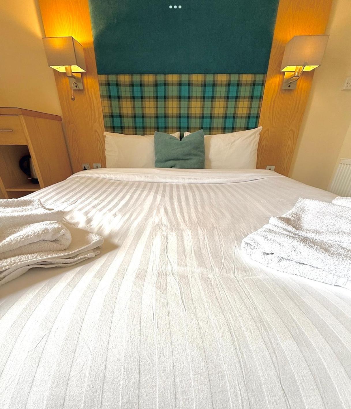 The Clubhouse Hotel Nairn Eksteriør billede