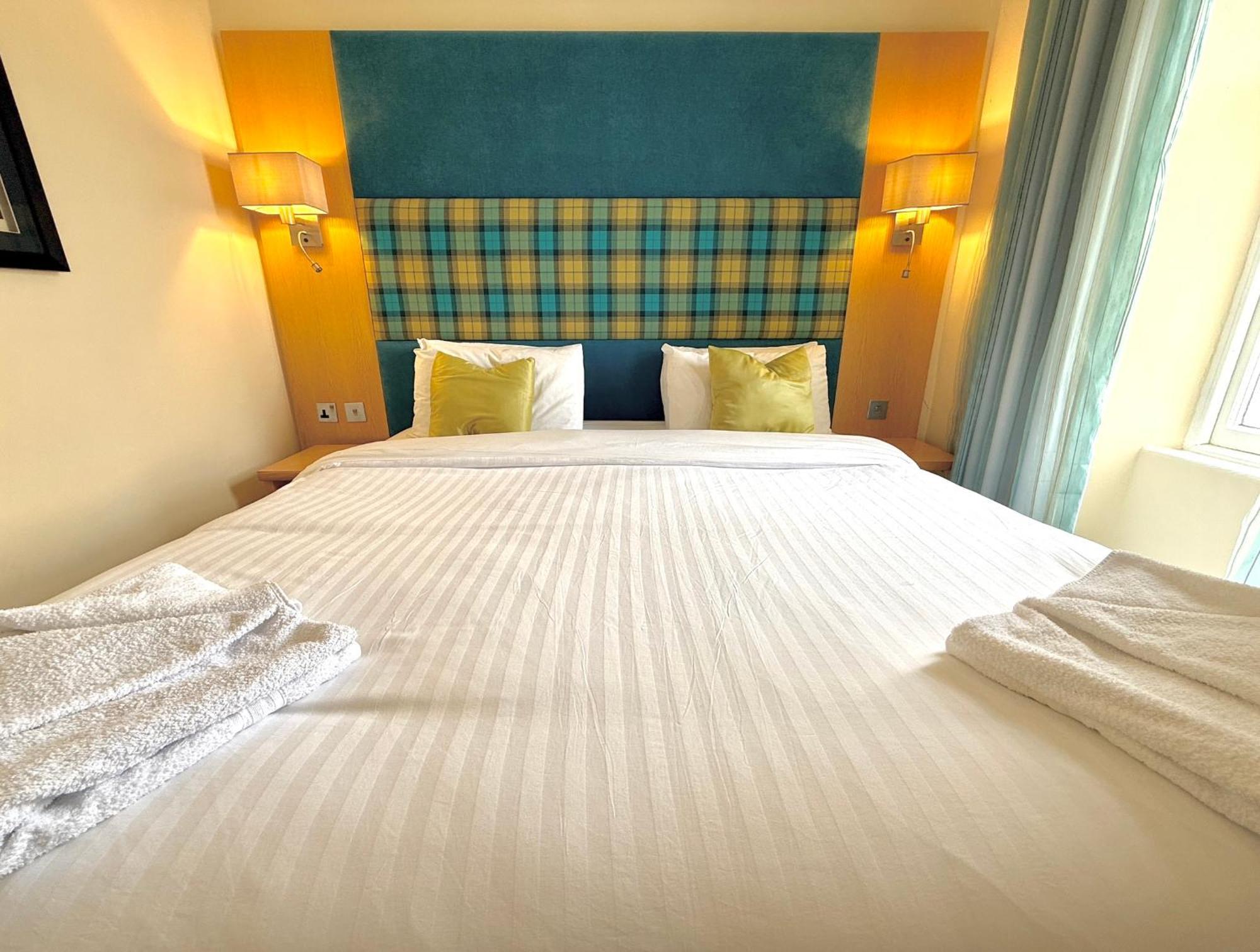 The Clubhouse Hotel Nairn Eksteriør billede