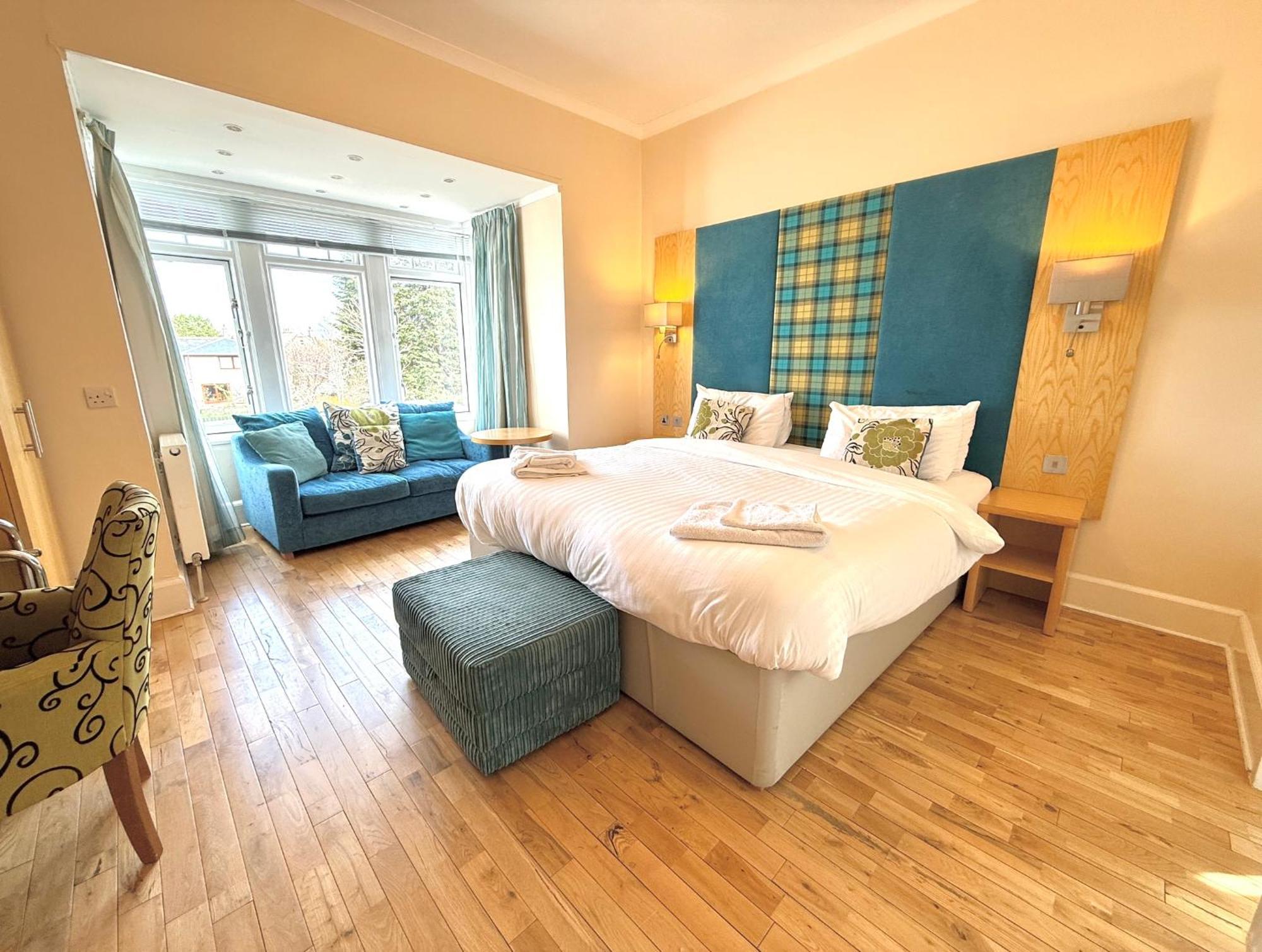 The Clubhouse Hotel Nairn Eksteriør billede
