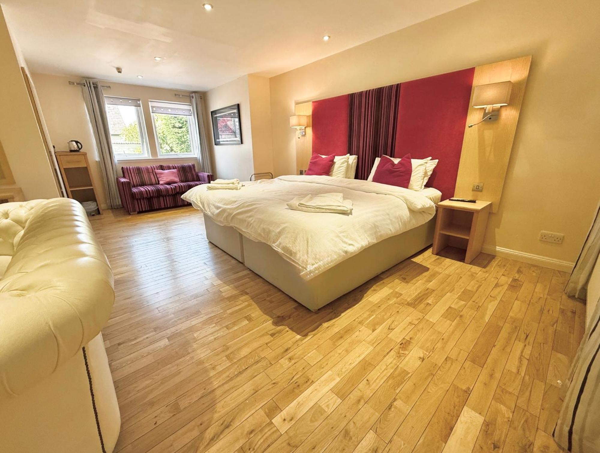 The Clubhouse Hotel Nairn Eksteriør billede